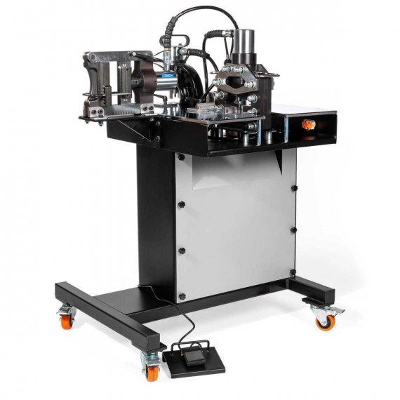 Фотография товара 'Универсальный стол СШО-150 NEO с комплектом шинообрабатывающего оборудования'